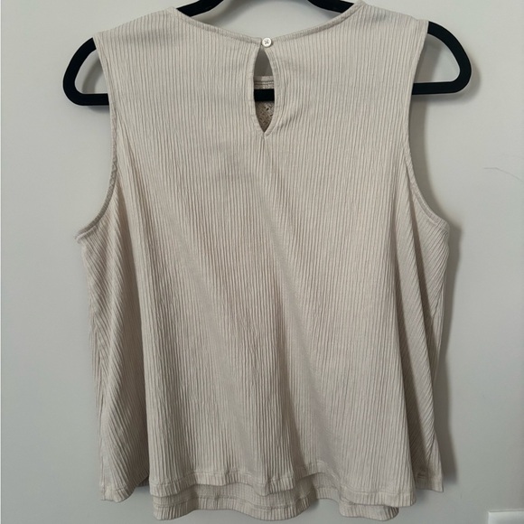 Old Navy Boxy Embellished Sleeveless Blouse in Tan and Cream - Picture 5 of 6